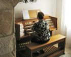 L'UNICO 400,  un instrument rac&eacute; pour jouer des pi&egrave;ces tout en finesse.