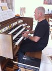 Dans la baie d'Arcachon, notre client entend les premi&egrave;res sonorit&eacute;s de son JOHANNUS Vivaldi 35 harmonis&eacute; par PLEIN ORGUE